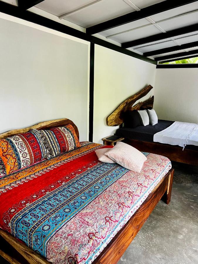 Whispering Wisdom Villa Cahuita Exterior photo