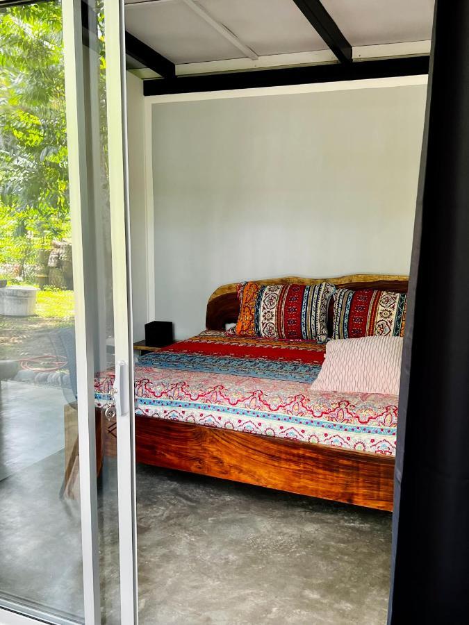 Whispering Wisdom Villa Cahuita Exterior photo