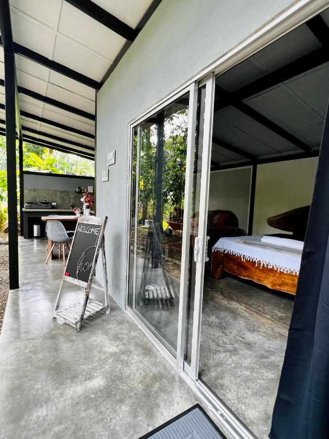 Whispering Wisdom Villa Cahuita Exterior photo